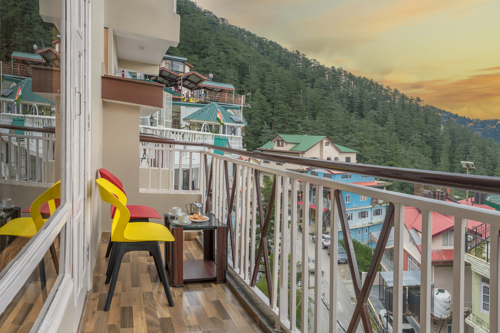 HOLIDAY PLANNERS Tours & Travels